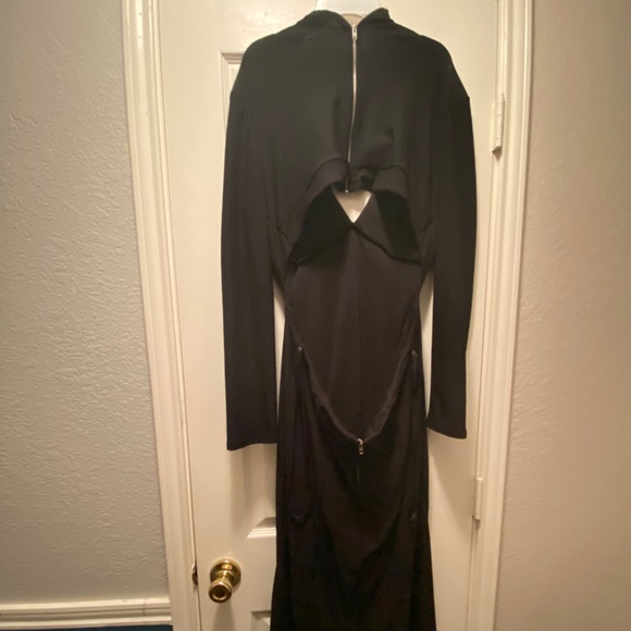 Black dress. Could be formal or dressy night out. - Picture 1 of 2